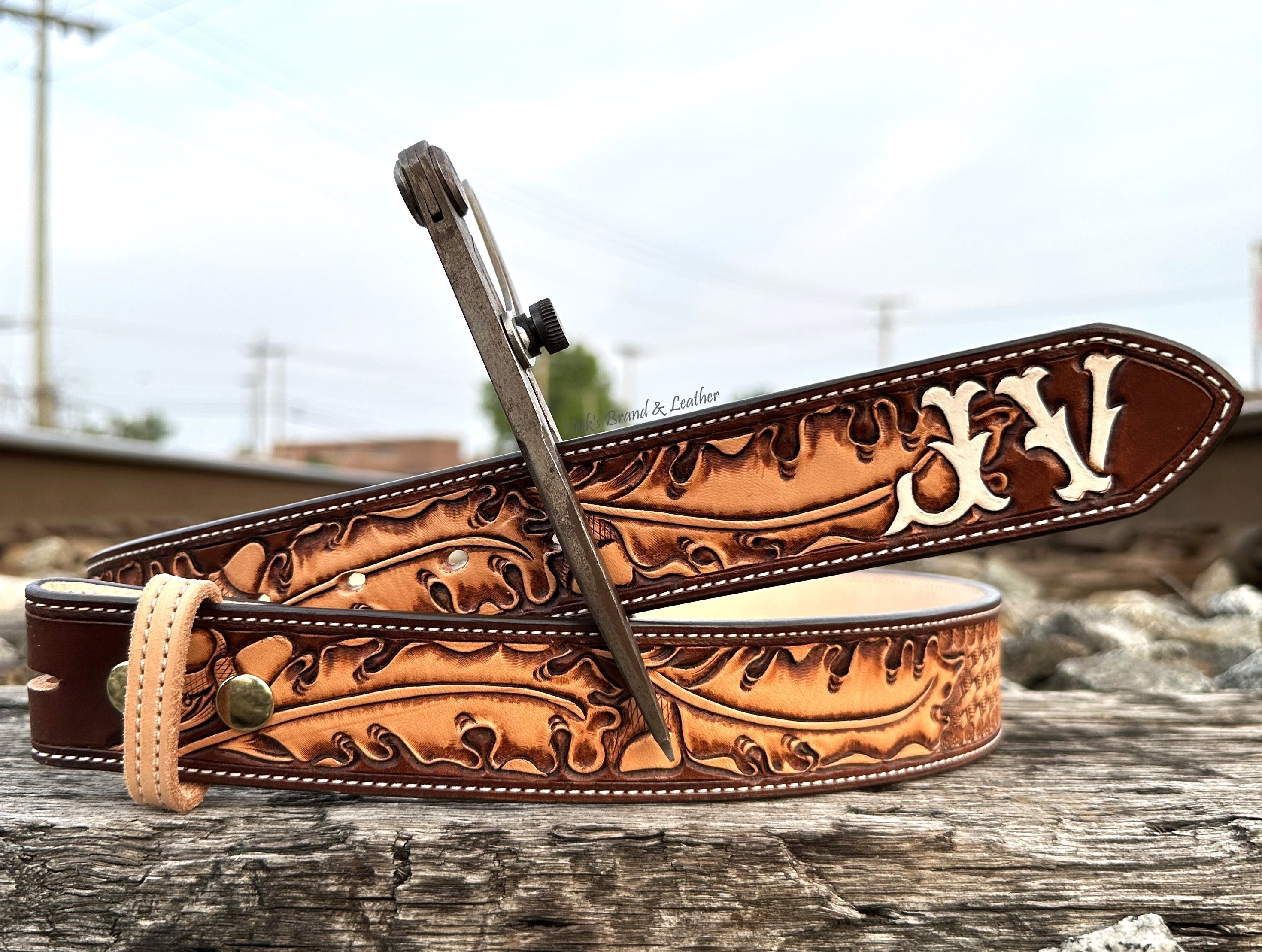 "Oak Leaf" Floral Handmade Belt